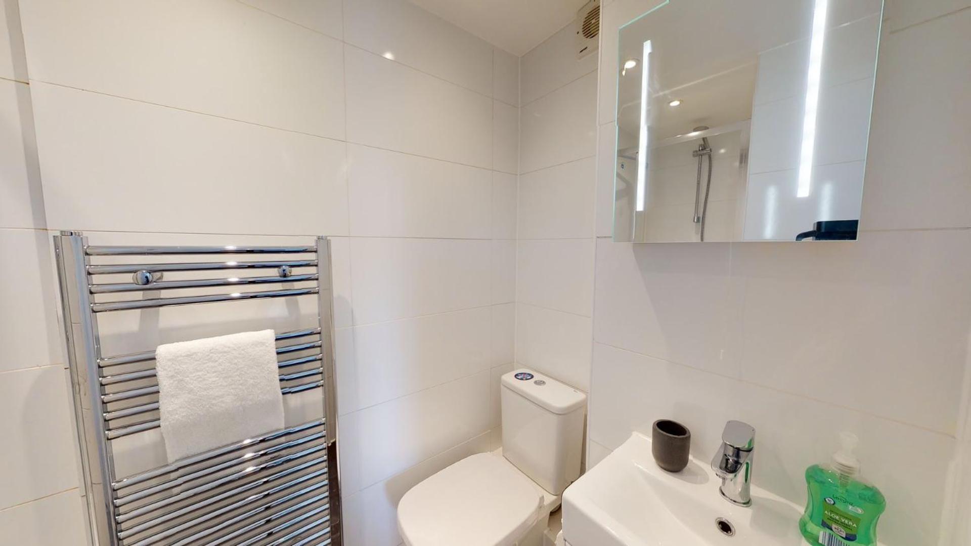 Stylish Apartment W/ Private Garden - Dog Friendly Newport  Luaran gambar